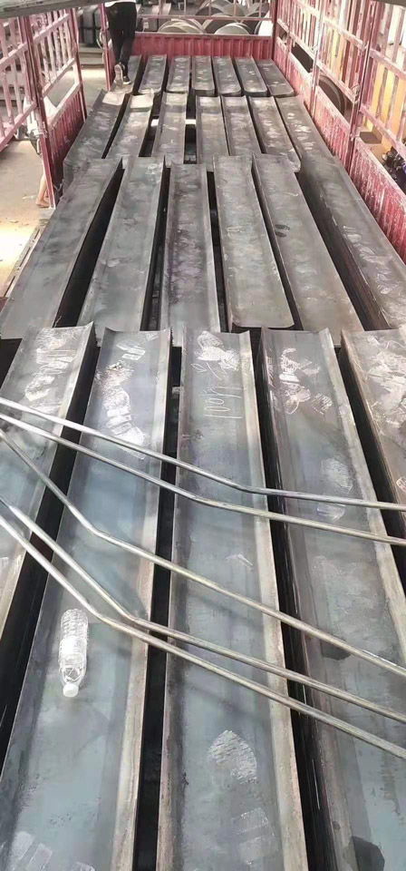 甘肅建筑止水鋼板 規(guī)格尺寸、應(yīng)用與億度建材多圖解析